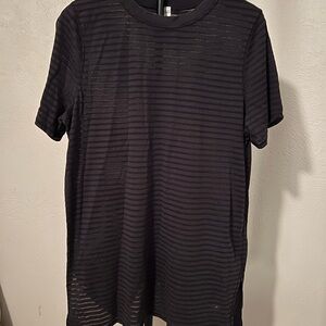 Lululemon Sheer Striped Boy Friend Tee size 10 Black